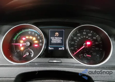 2019 Volkswagen E-Golf Se z USA, uszkodzony, nr VIN WVWKR7AU4KW908041